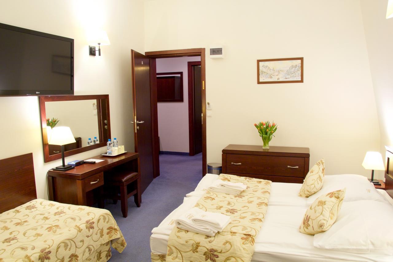 Hotel Patria Zakopane Centrum Екстериор снимка